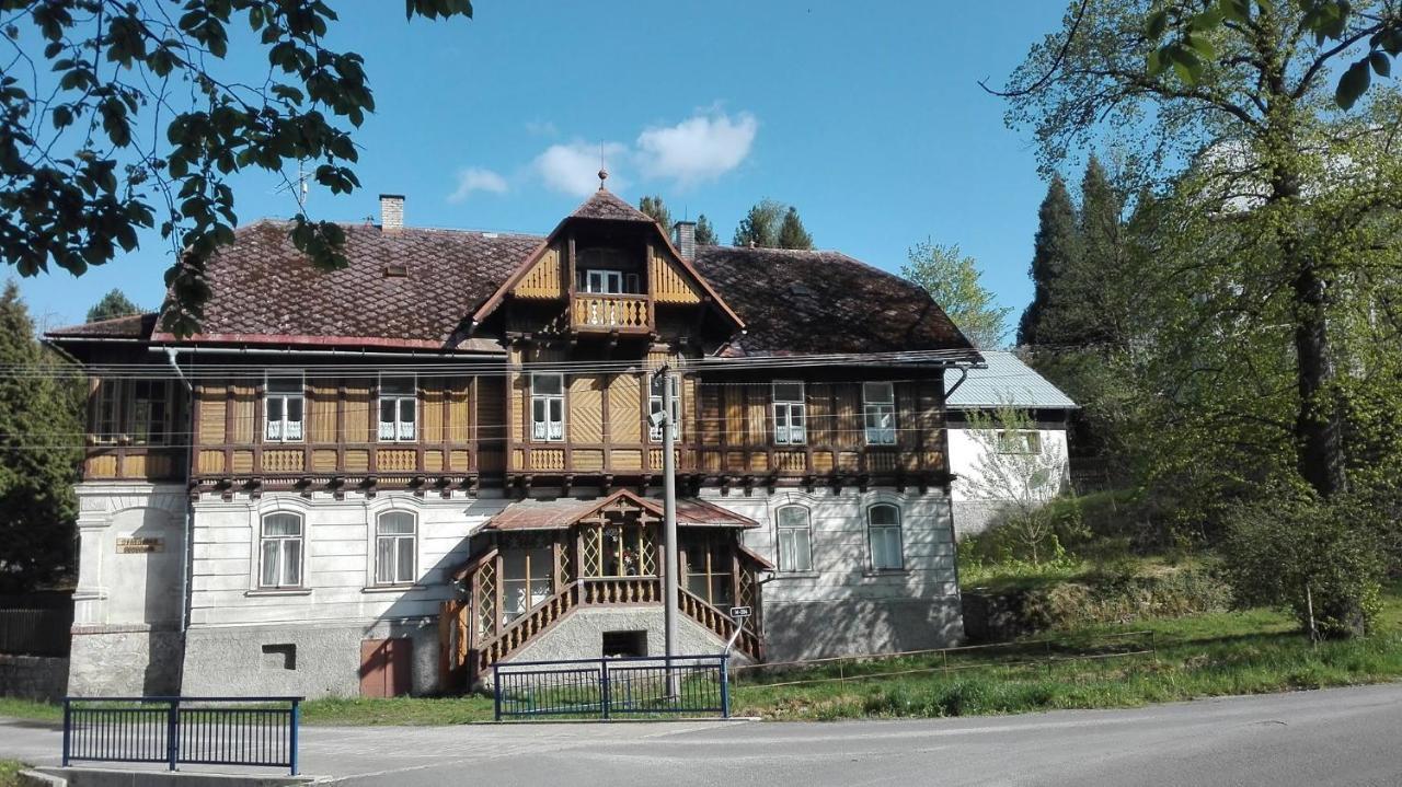 Stredisko Doubrava Hotel Zlaté Hory Exterior foto